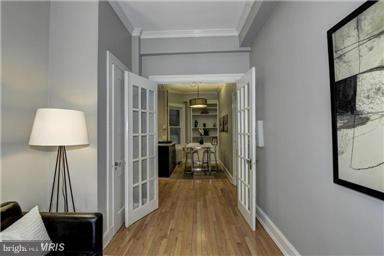 Foto del edificio - 1705 P St NW