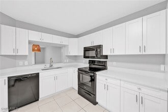 Building Photo - 7791 Esmeralda Way