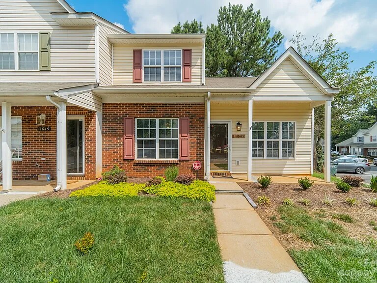 Foto principal - 11649 Boxer Ln