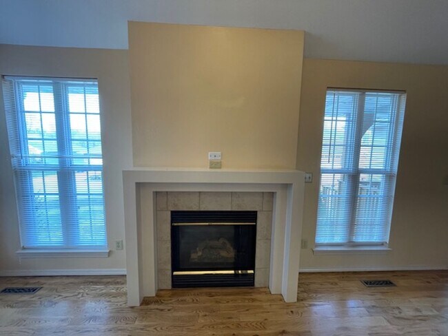 Foto del edificio - 4 Bedroom Home in SE Springfield!