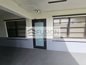 Building Photo - 1730 Acapulco Dr