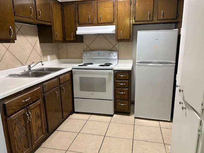 Interior Photo - Bowmanor Garden Apartments