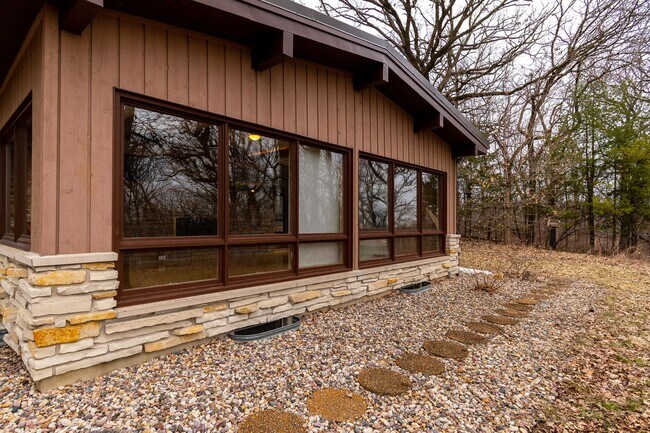 Foto del edificio - One of a Kind, Mid-Century Modern, Country...
