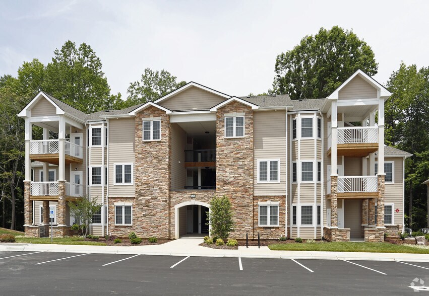 Woodstone At Croasdaile Farm Apartments Durham Nc Woodstone At Croasdaile Farm Apartments Durham Nc