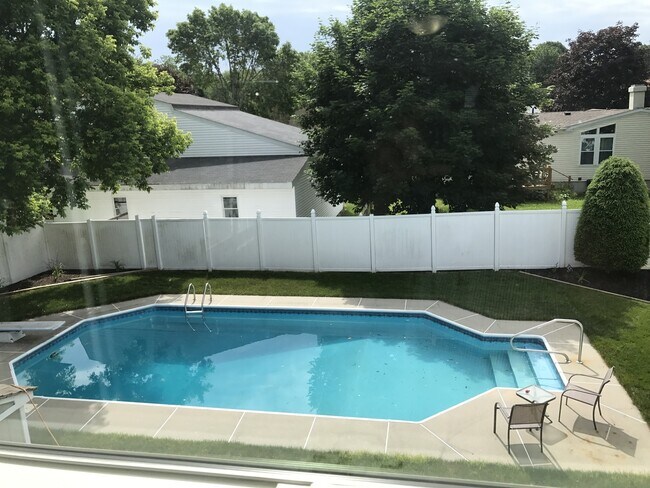 Foto del edificio - Beautiful 4 Bedroom Home In Portland With ...