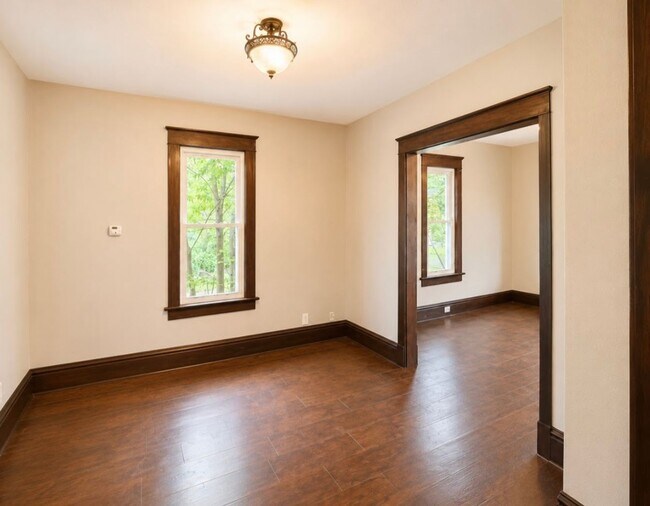 Foto del edificio - 836 Stadelman Ave