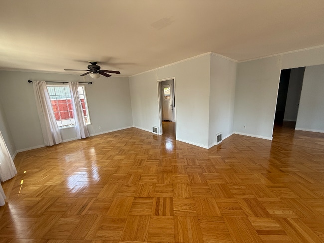 Foto del edificio - 1600 Valley View Ave
