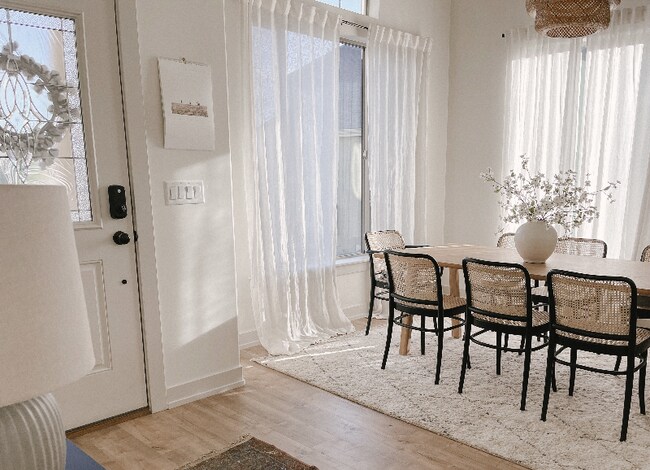 Building Photo - 731 Eagle Pass