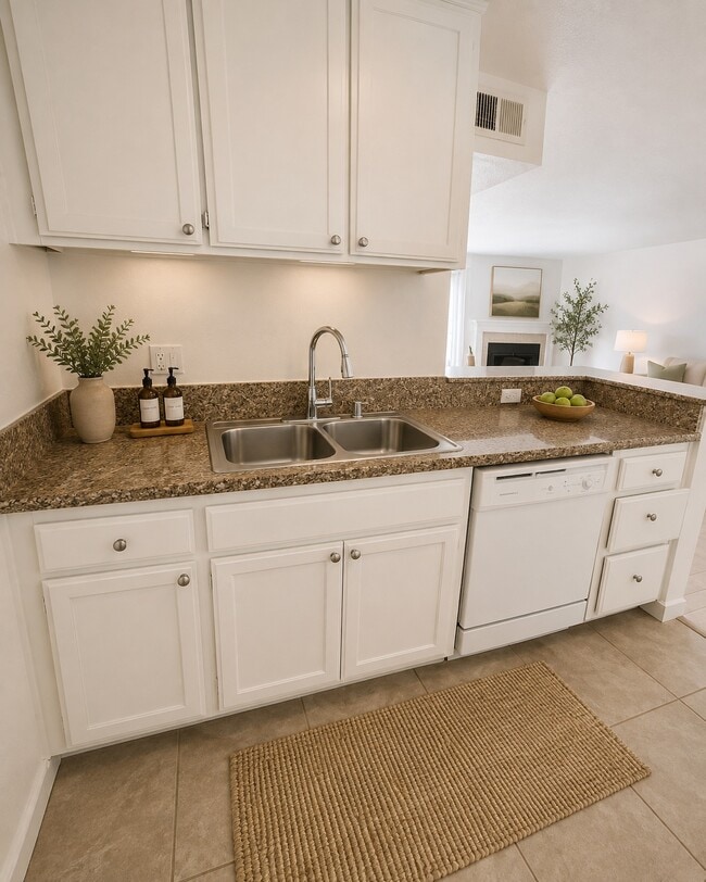 Puesta en escena virtual - Regency Apartments