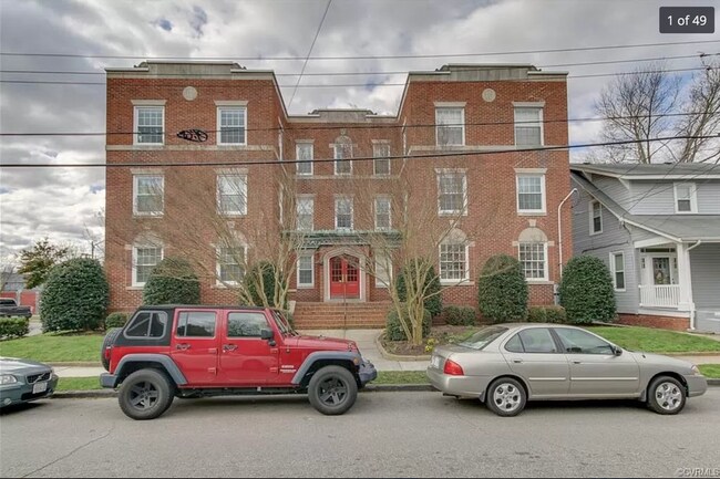 Building Photo - 821 Brandon Ave