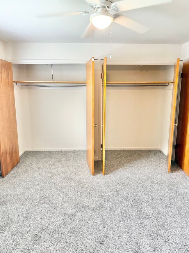Foto del edificio - Adorable 2 Bedroom Convenient to I-29, Sho...