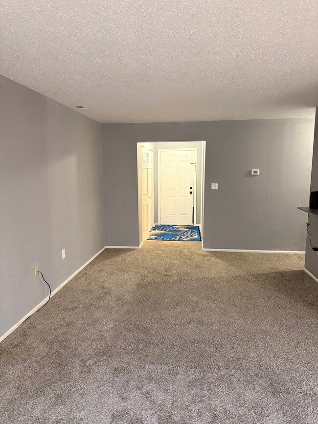 Foto del edificio - 31 Moore Ln