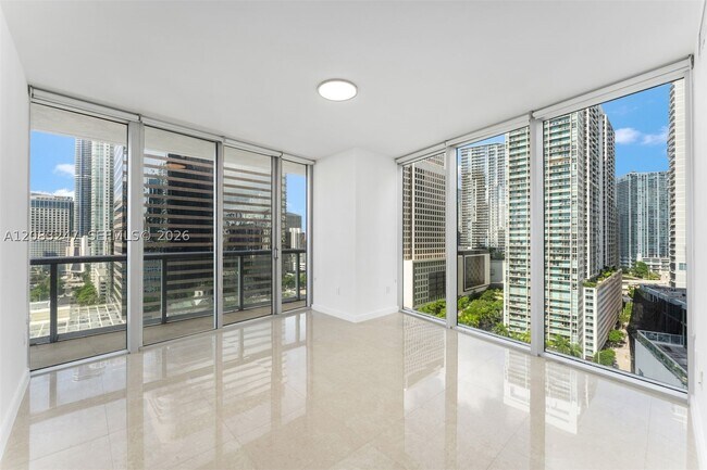 Foto del edificio - 495 Brickell Ave