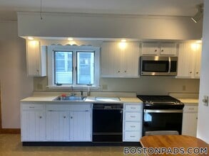 Building Photo - 80 Curtis St