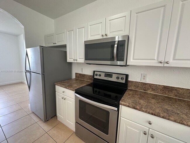 Foto del edificio - 2929 SE 2nd St