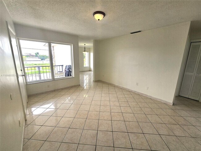Building Photo - 8891 SW 36th St