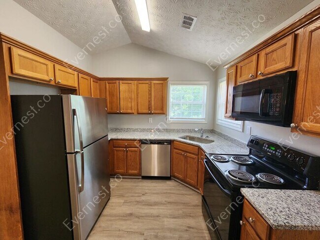 Building Photo - 1809 Brook Ct