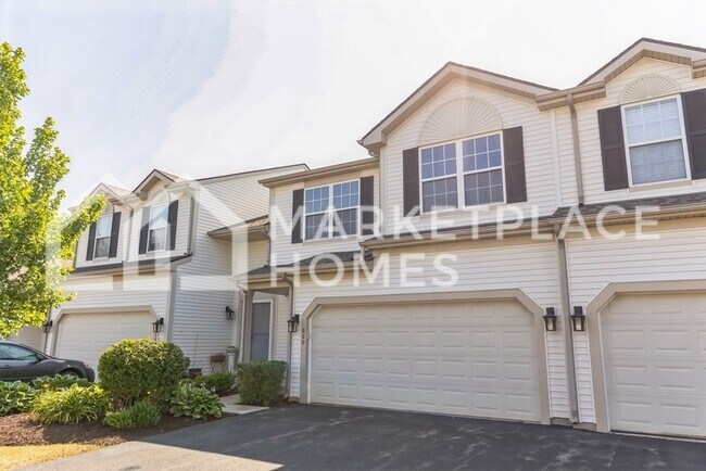 Building Photo - 660 Kenwood Dr
