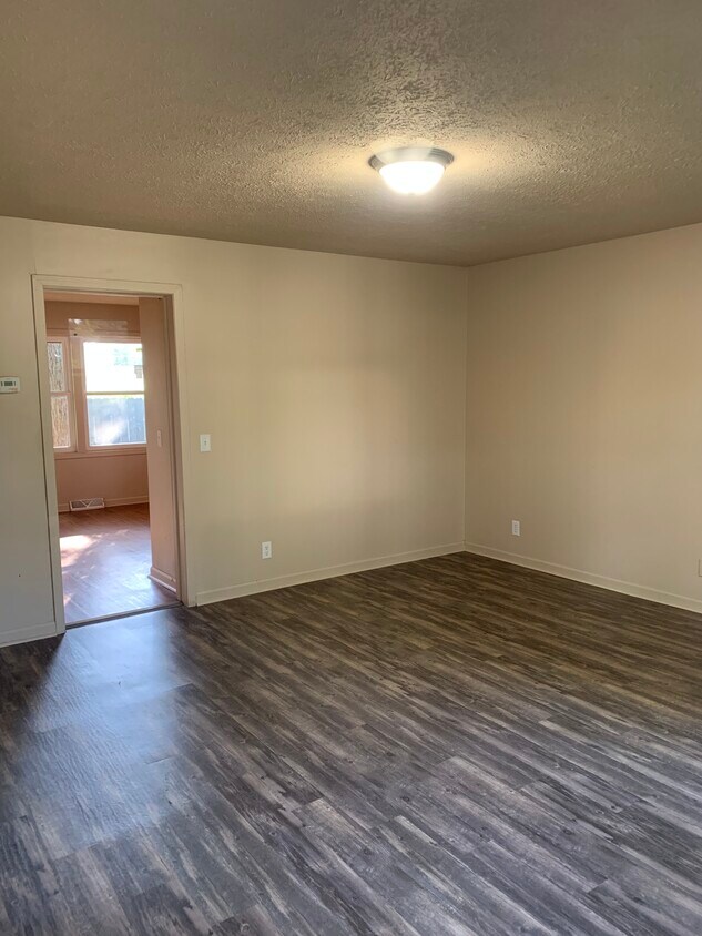 202 Darlington, La Porte, IN 46350 Townhome Rentals in La Porte IN