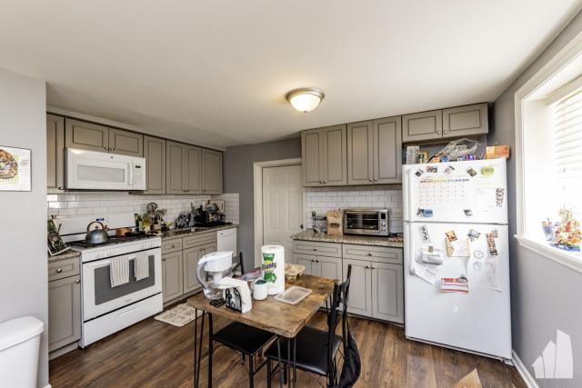 Building Photo - 1 bedroom in Chicago IL 60641