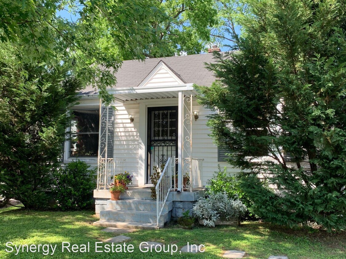2 br, 1 bath House 1019 Dozier Place House Rental in Nashville, TN