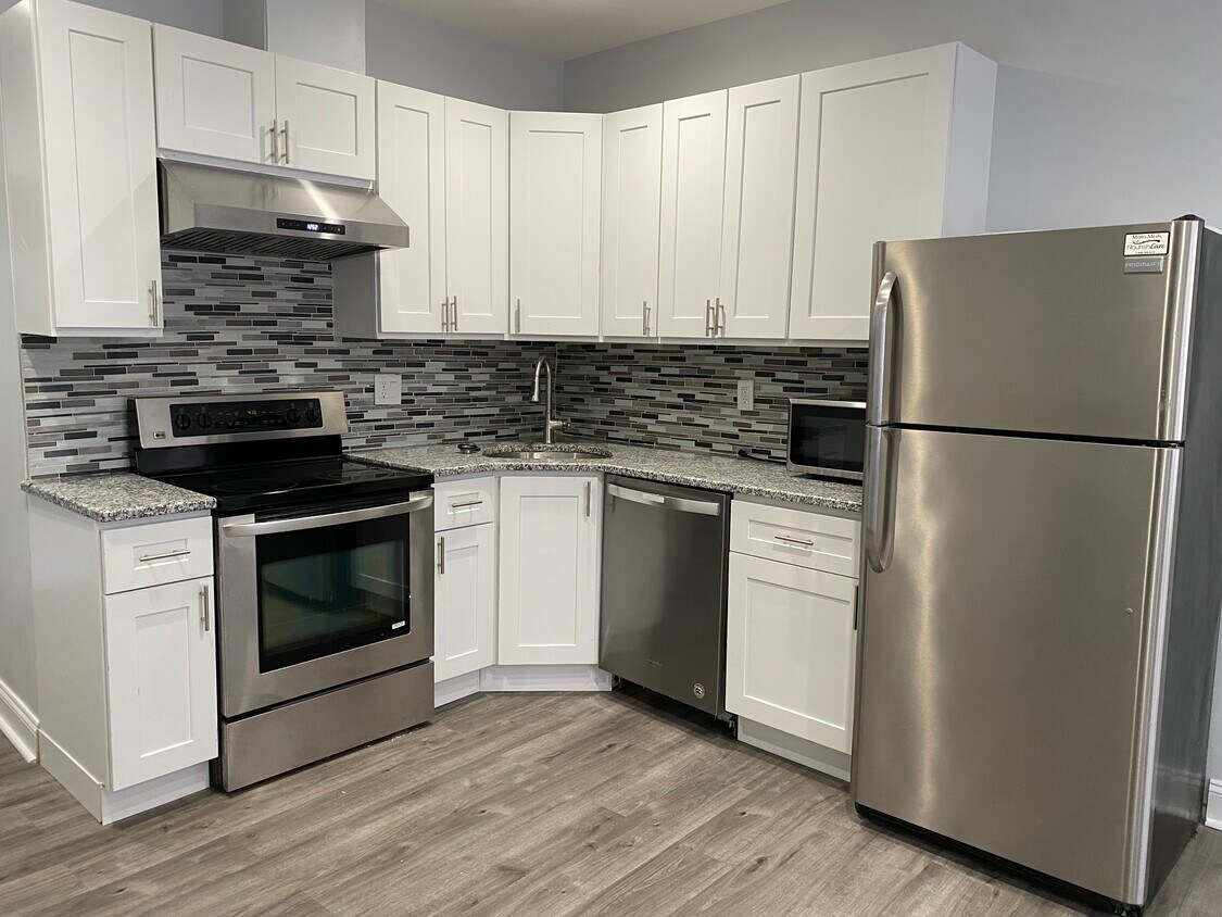 Kitchen1 - 1157 S 12th St