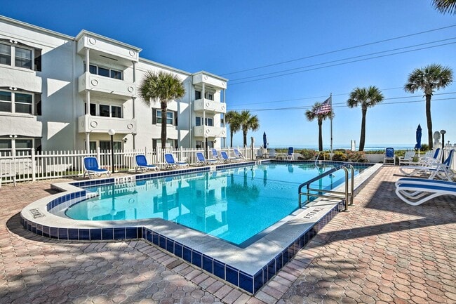 Pool - 1926 Ocean Shore Blvd Apartment