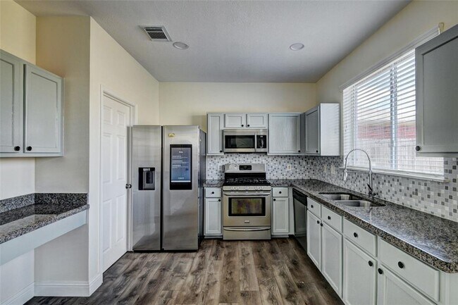 Foto del edificio - 19618 Yaupon Ranch Dr