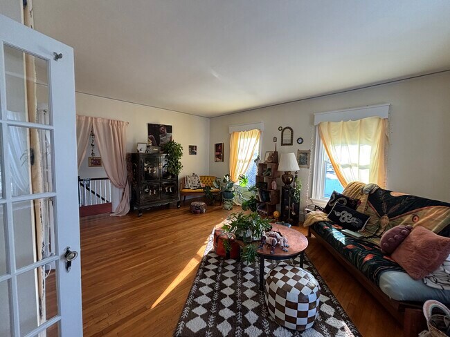 Foto del edificio - 150 Crescent St