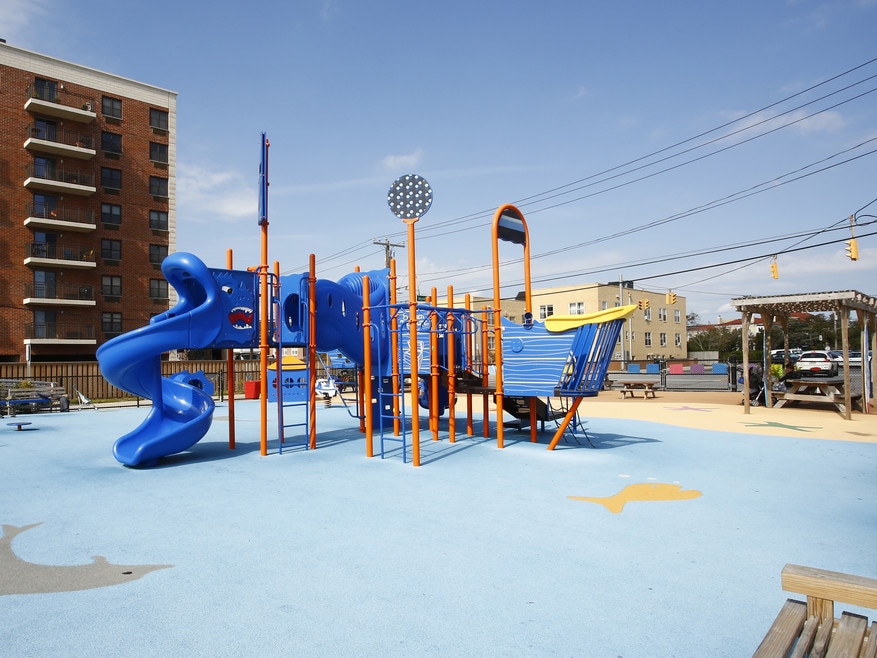 Moving to Long Beach, NY? Learn about renting in Long Beach