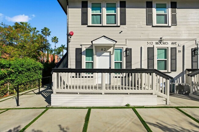 Foto del edificio - 312 Brookes Ave