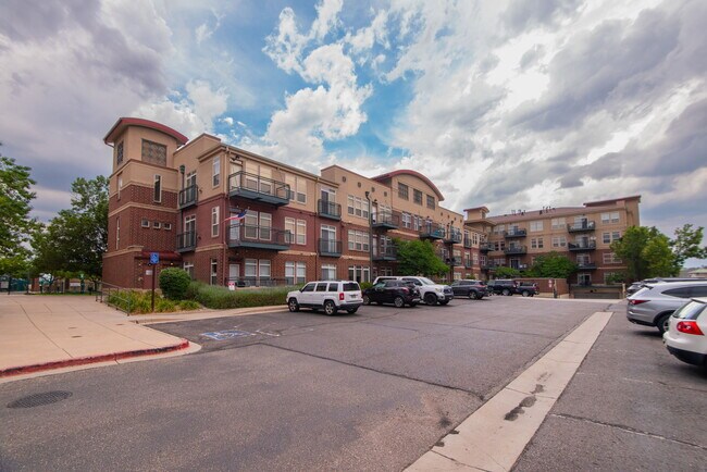 Foto del edificio - 10176 Park Meadows Dr