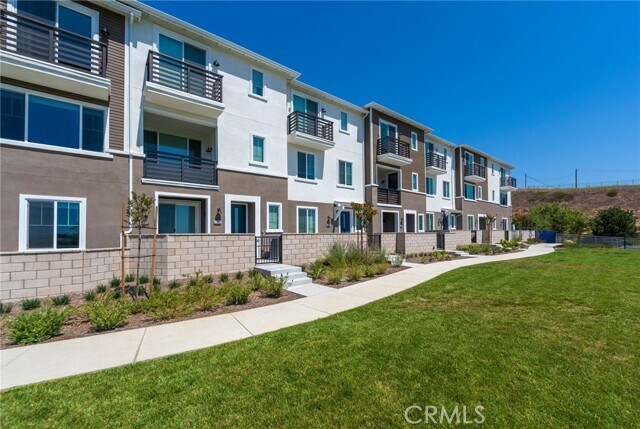 Foto del edificio - 27656 Skyline Ln