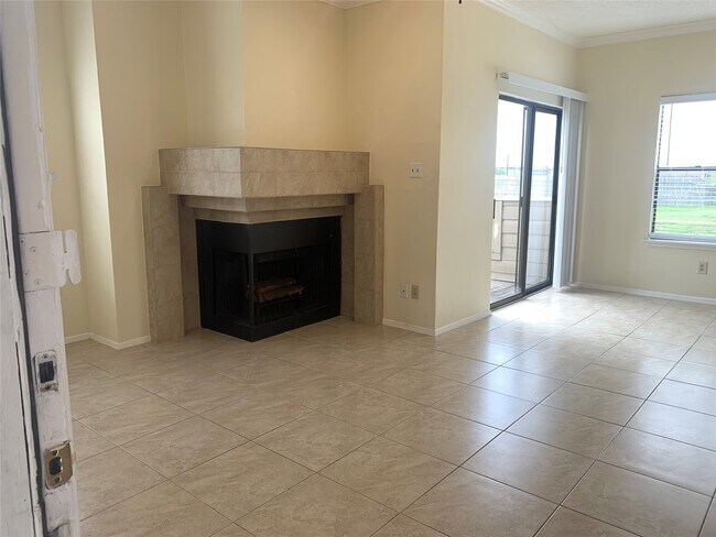 Foto del edificio - 2710 Grants Lake Blvd