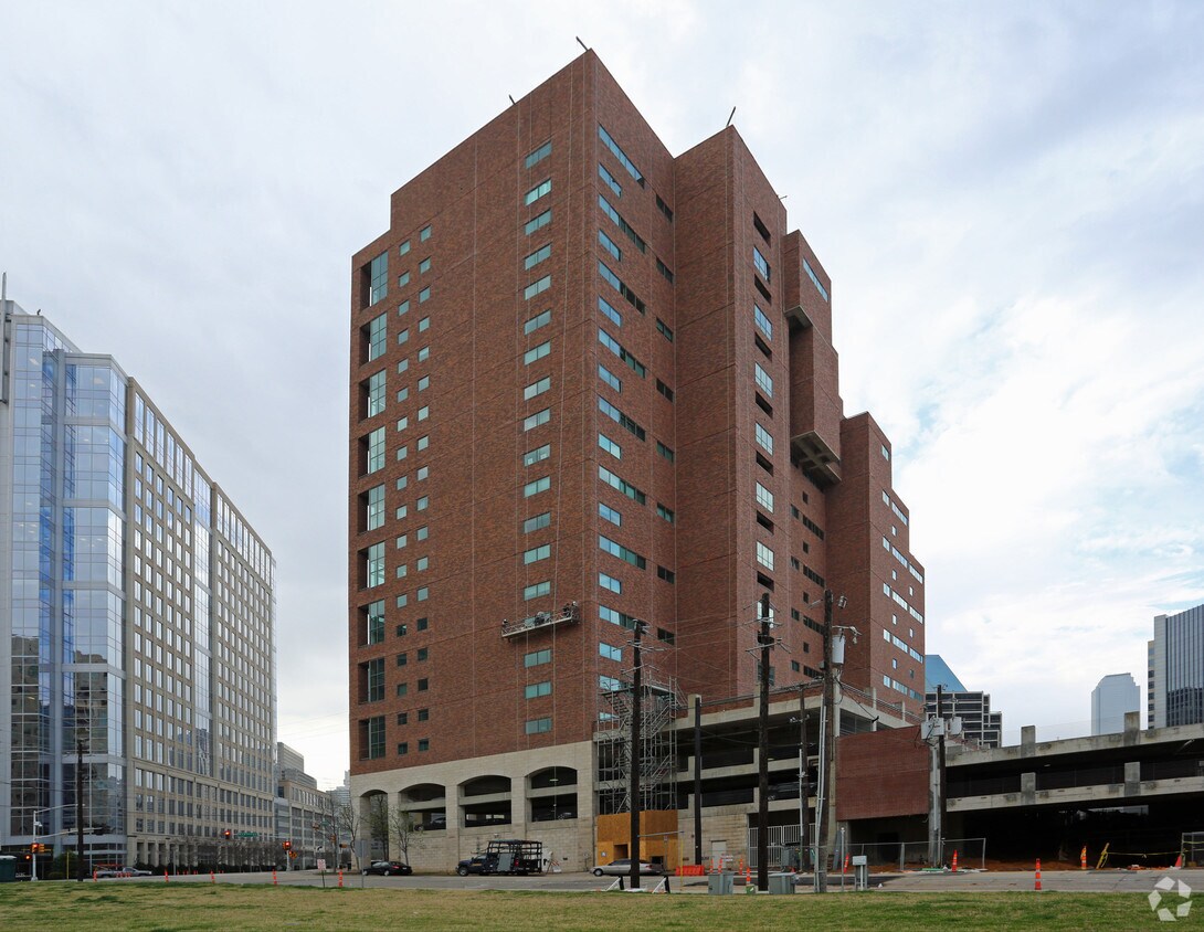 1999 Mckinney Ave Lofts Apartments Dallas, TX