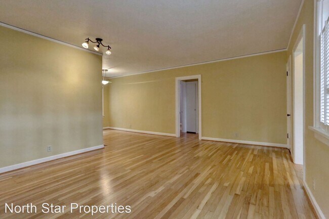 Building Photo - 2 br, 1 bath House - 821 Evergreen Rd