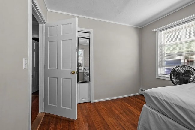 Building Photo - 270 Langdon St