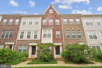 Building Photo - 7119 Rowlock Aly