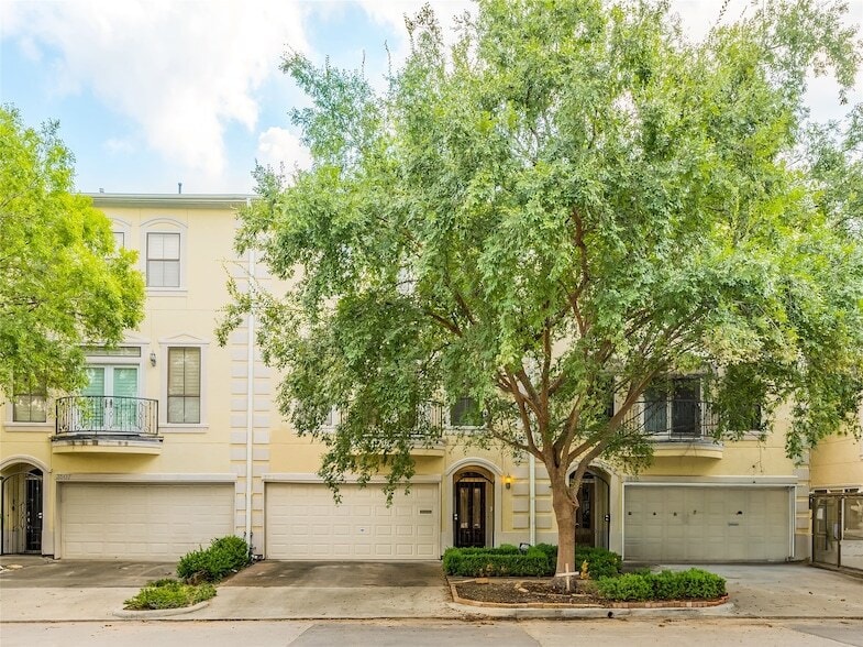 Photo - 3511 Yupon Street Unit