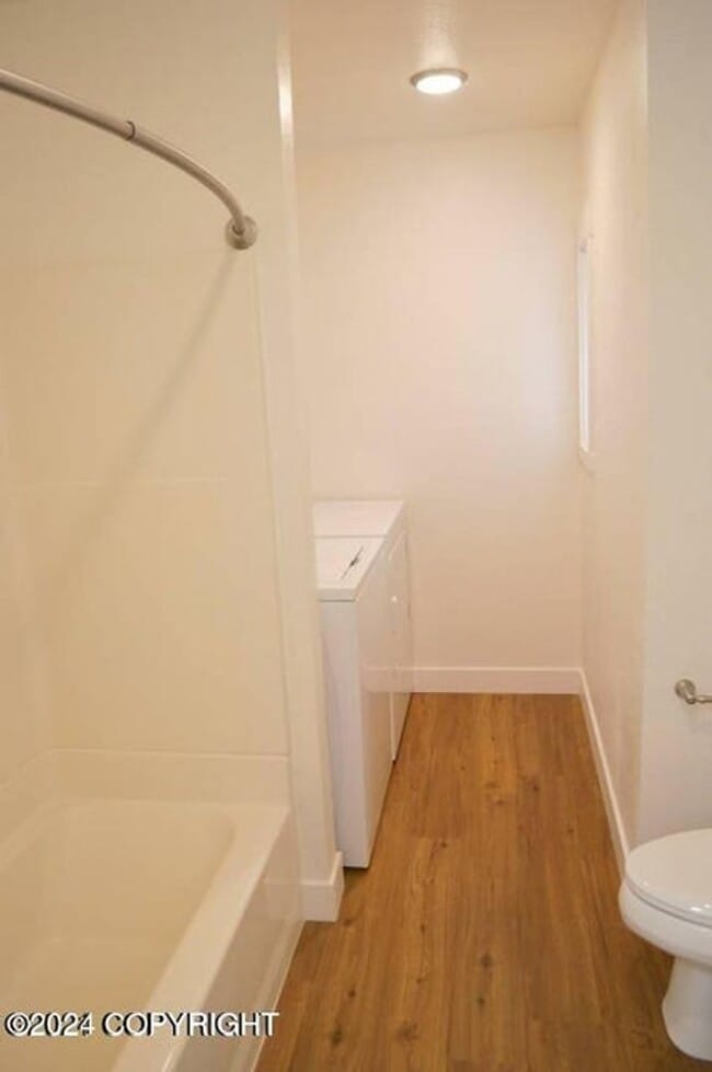 Foto del edificio - 3 Bed/1 Bath UMED Condo!