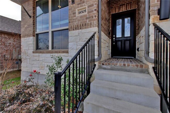 Foto del edificio - 18505 McKay Cove