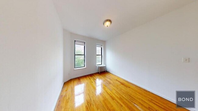 Building Photo - 3 bedroom in Manhattan NY 10003