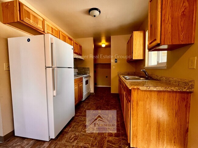 Foto del edificio - 1854 Saratoga Dr