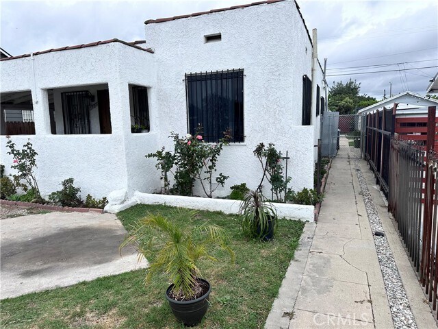 Building Photo - 6427 7th Ave