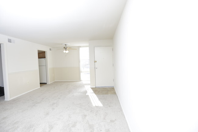 1BR 1BA - Woodbridge Forest