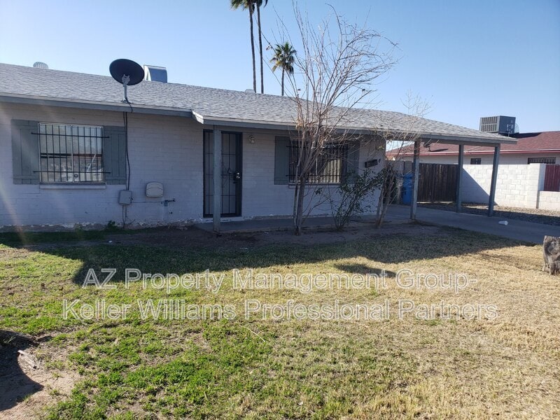 Building Photo - 5959 W Britton Ave