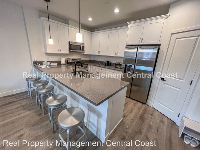 Building Photo - 3 br, 2.5 bath House - 3865 Hayfield Loop