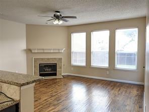 Foto del edificio - 8029 Spring Peaks Dr
