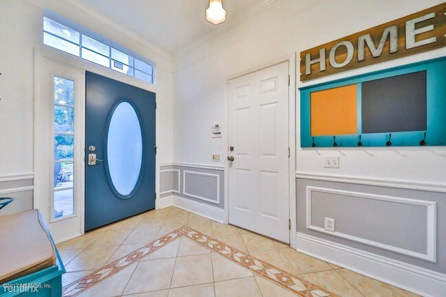 Foto del edificio - 10527 Hampton Landing Dr S
