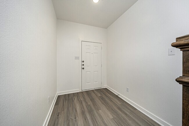 Building Photo - 8414 1st St